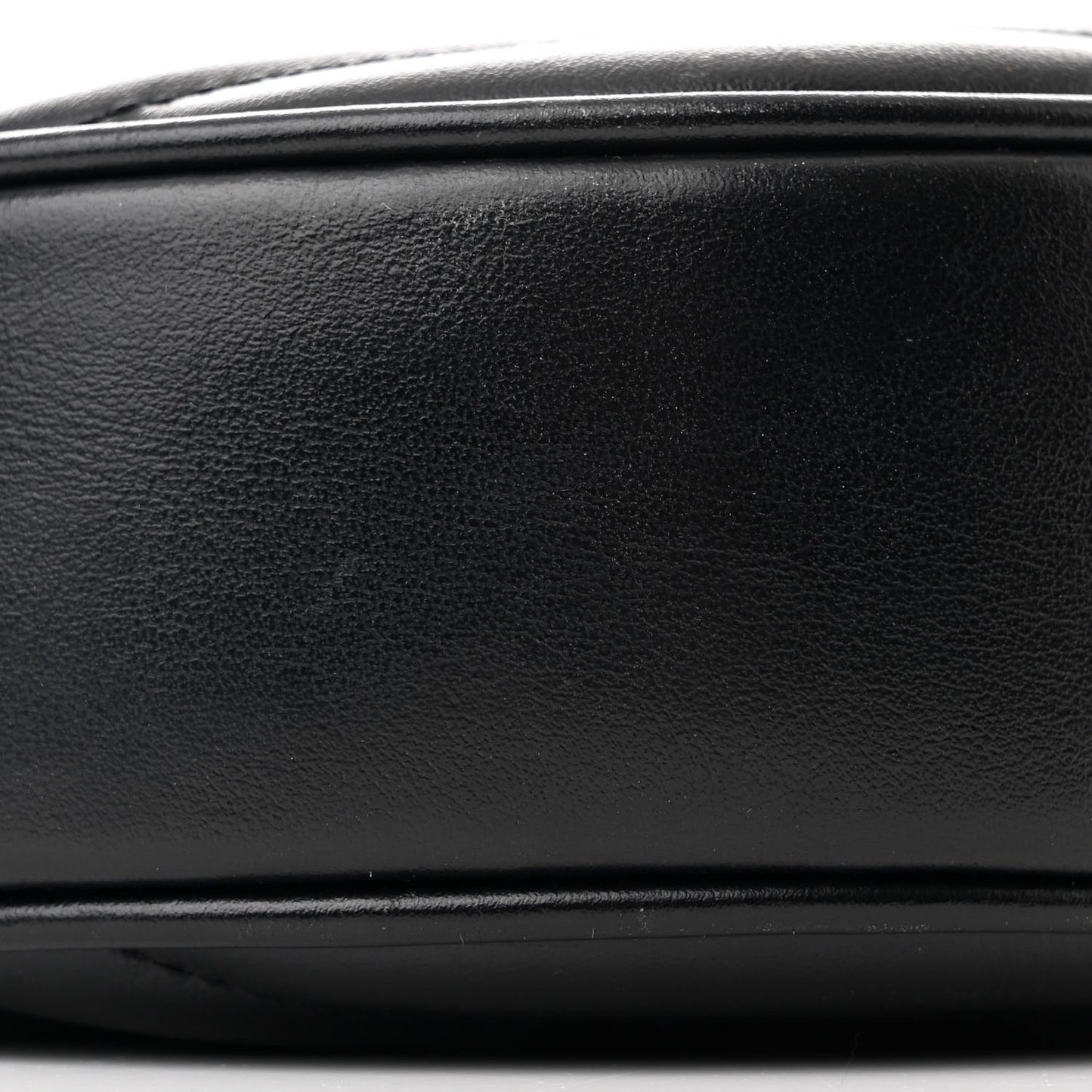 Calfskin Matelasse Chevron Round Vinyle Camera Bag Black