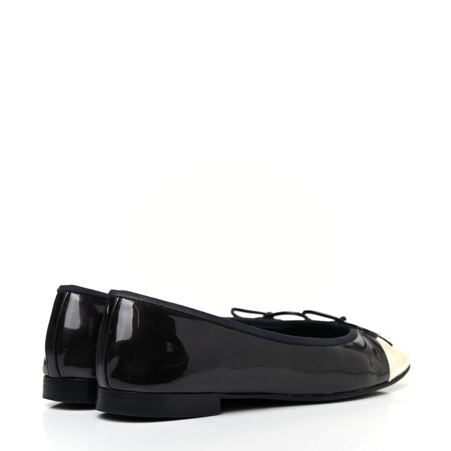 Chanel Patent CC Cap Toe Ballerina Flats 38.5 Navy White 3 of 4