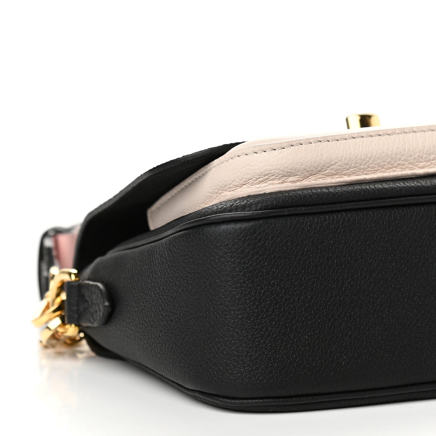 Grained Calfskin Lockme Tender Black