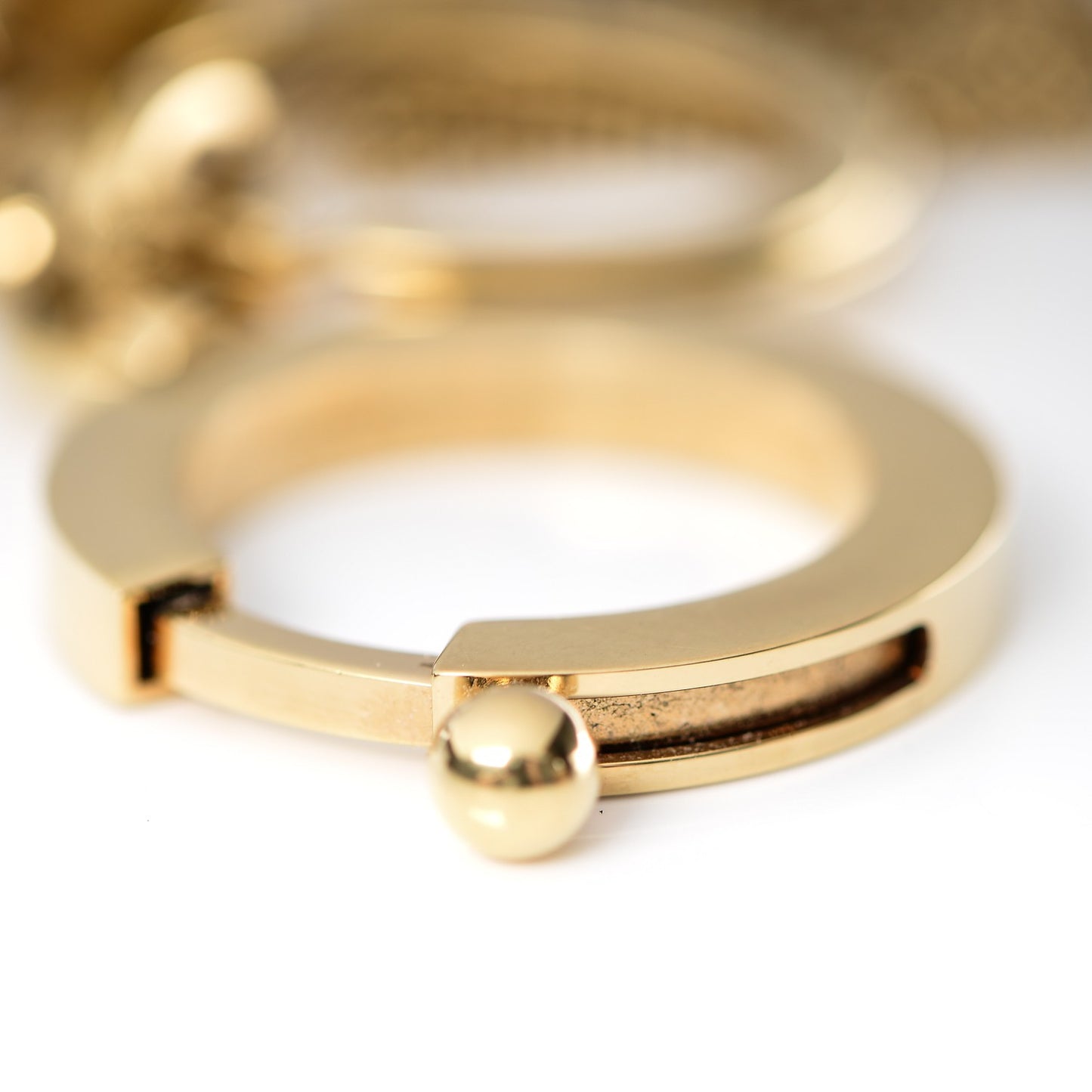 Swing Key Holder Gold