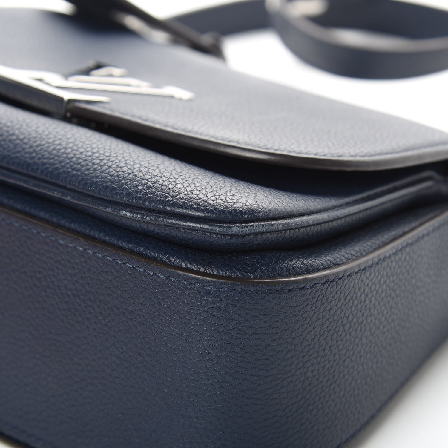 Louis Vuitton Grained Calfskin Vivienne NM Blue Marine 10 of 17