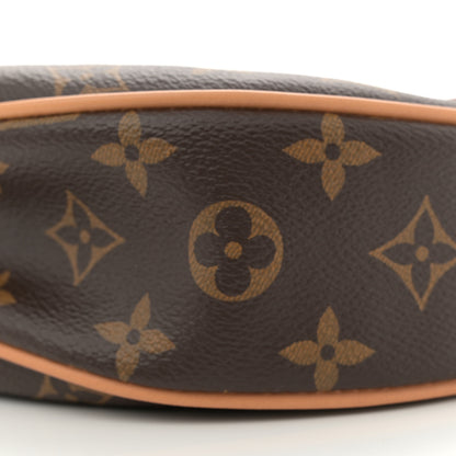 Louis Vuitton Monogram Loop 9 of 10