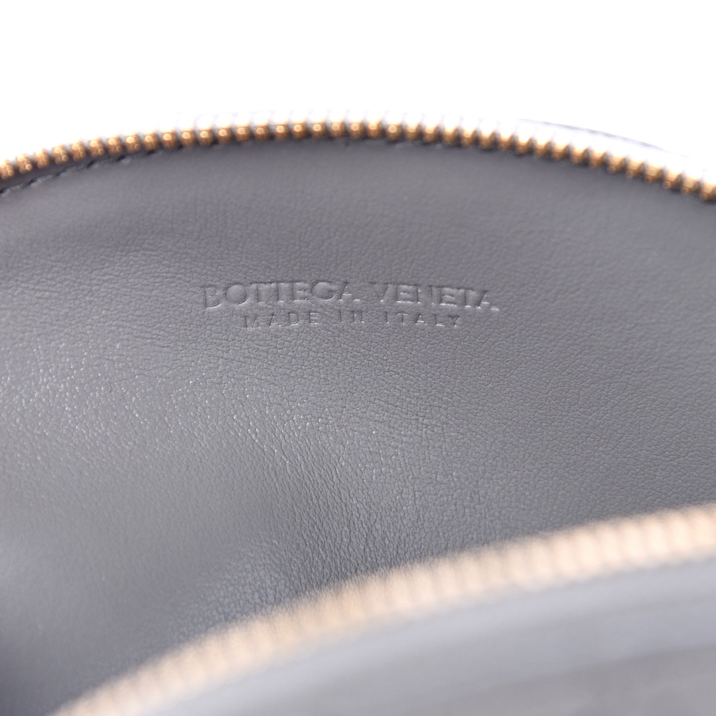 Nappa Intrecciato Cosmetic Case Concrete