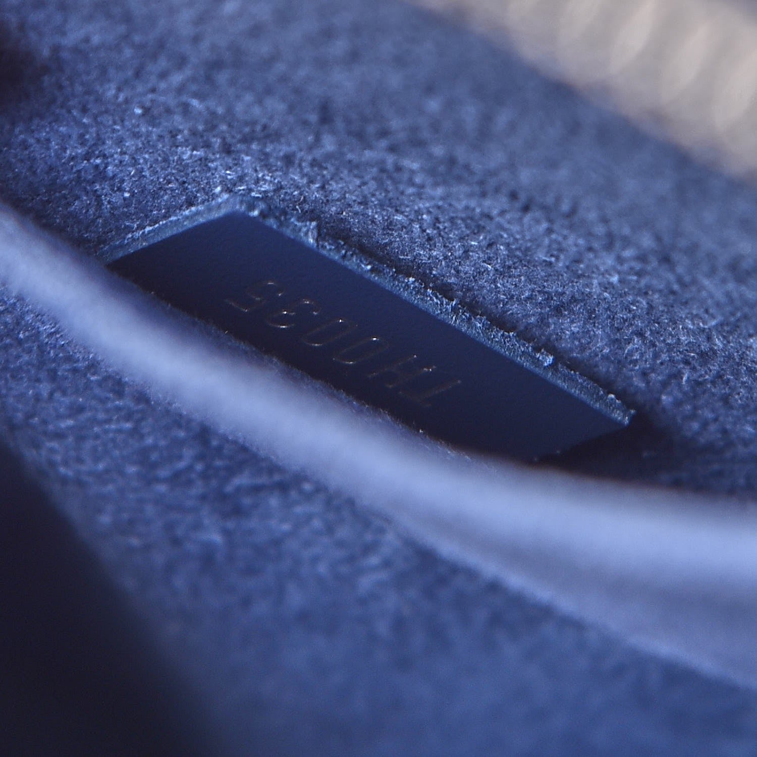 Louis Vuitton Epi Jasmin Myrtille 7 of 7