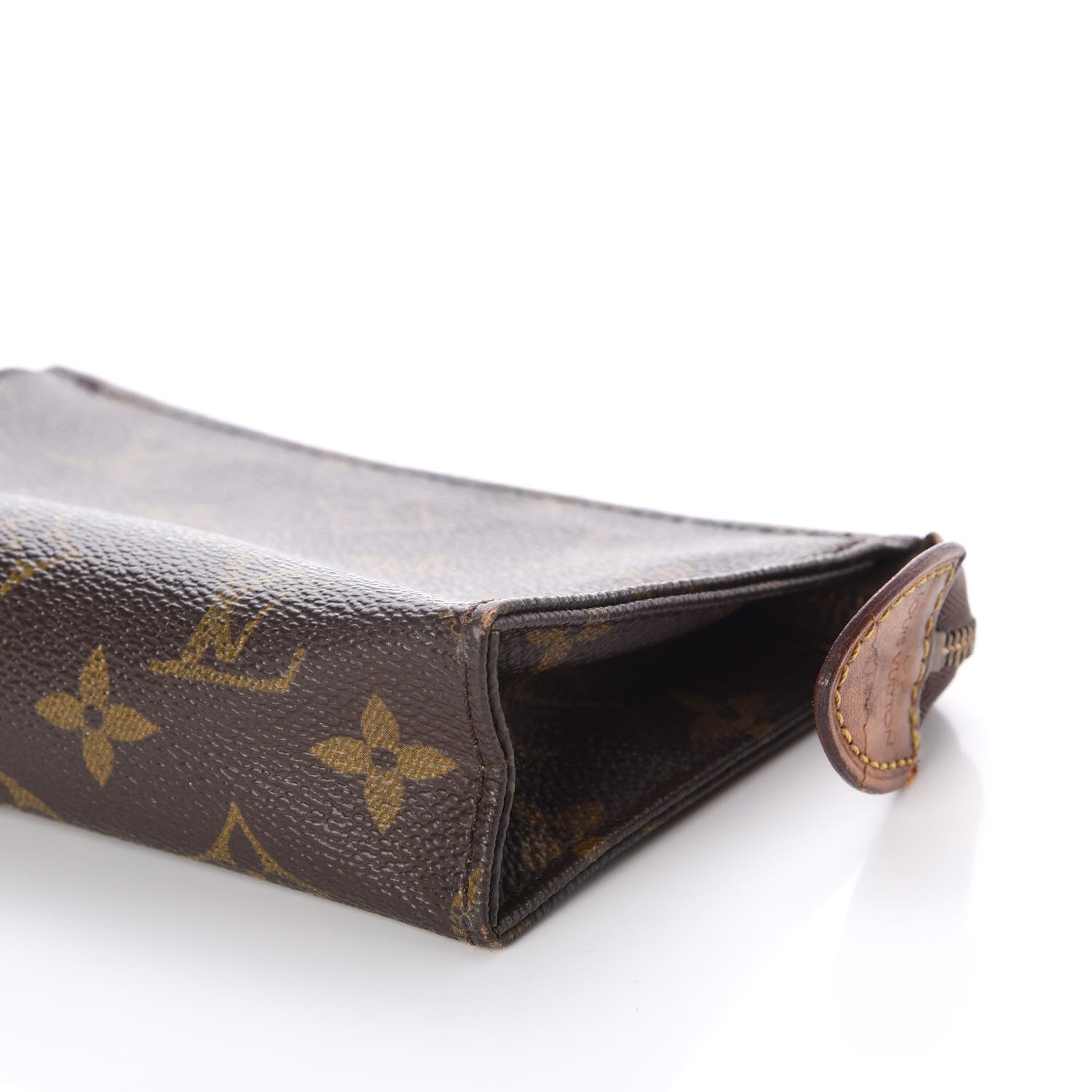 Louis Vuitton Monogram Toiletry Pouch 15 7 of 9