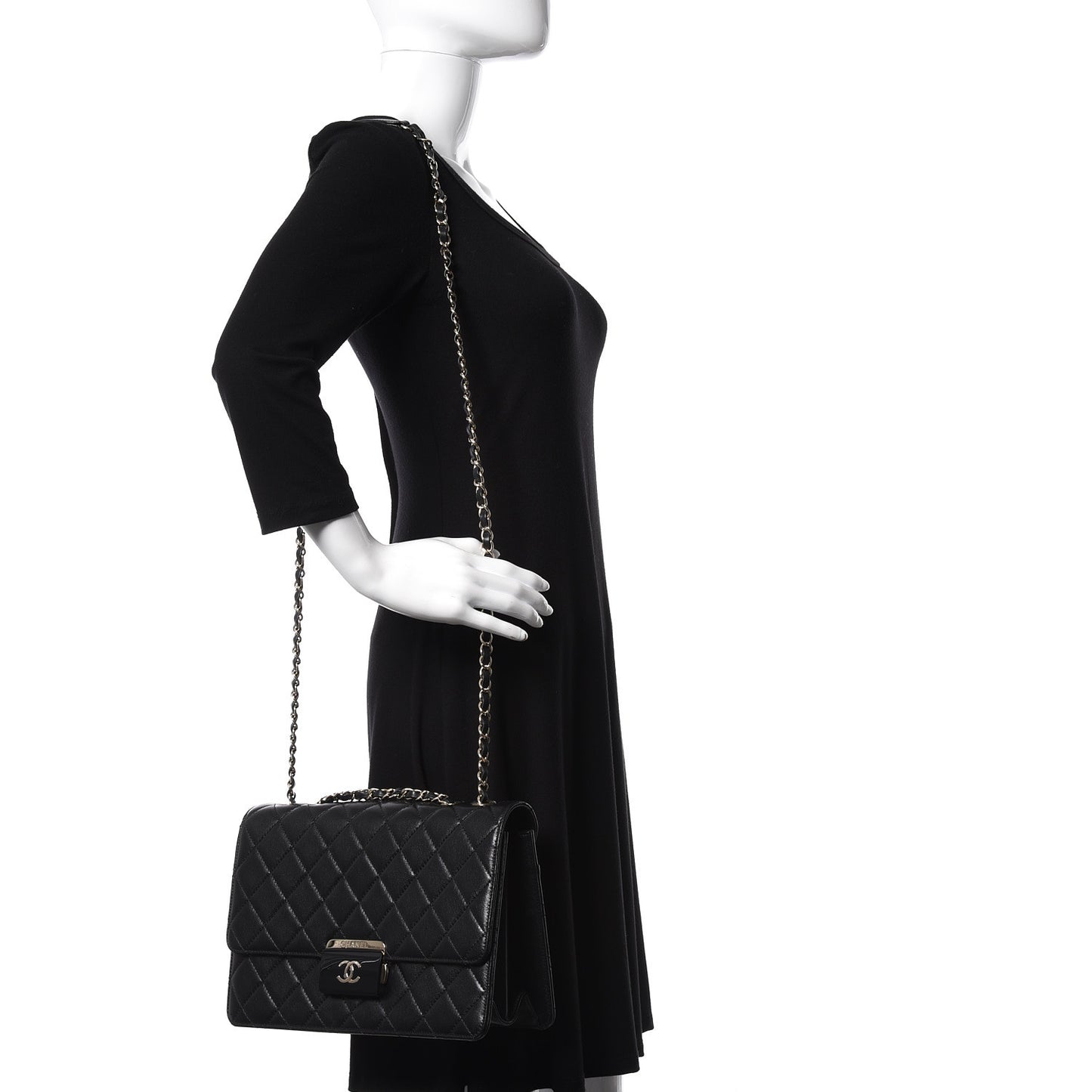 Sheepskin Quilted Large Beauty Lock Flap Black