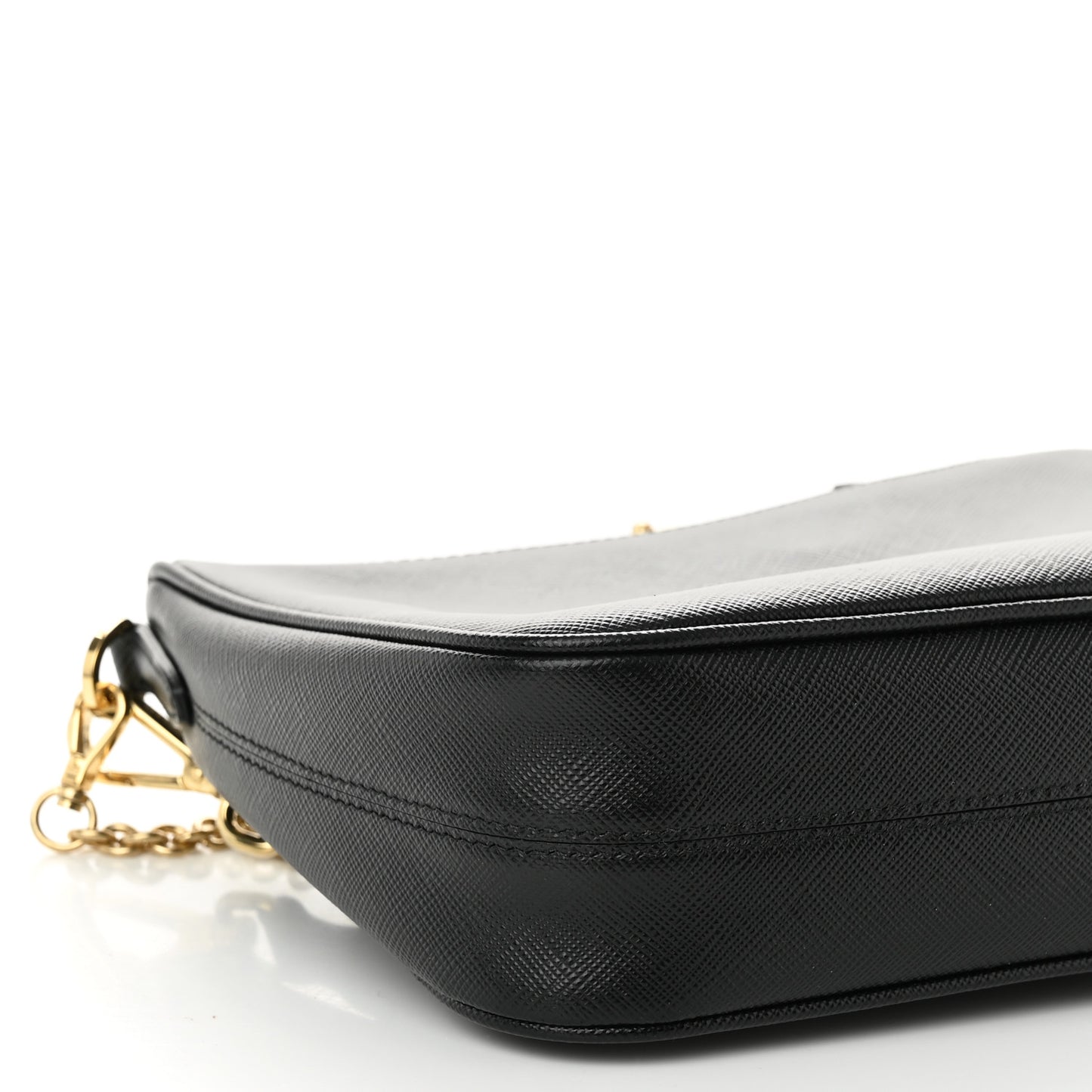 Saffiano Lux Re-Edition 2005 Shoulder Bag Black