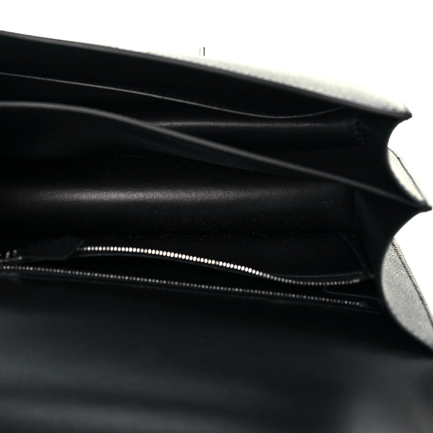 Epsom Constance 24 Black
