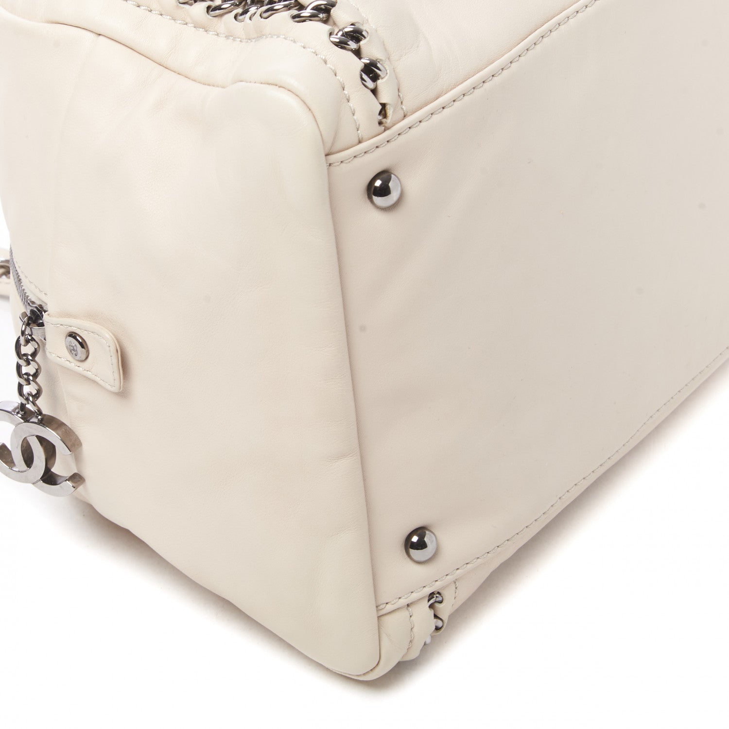 Chanel Smooth Calfskin Large Luxe Ligne Bowler Light Beige 6 of 9