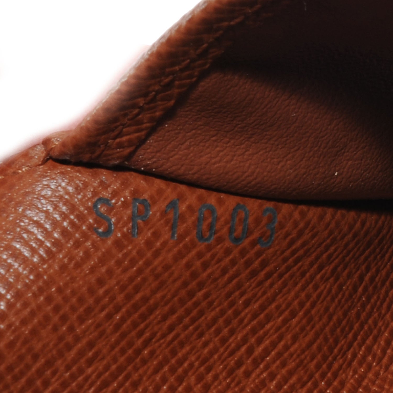 Louis Vuitton Monogram Small Ring Agenda 7 of 7