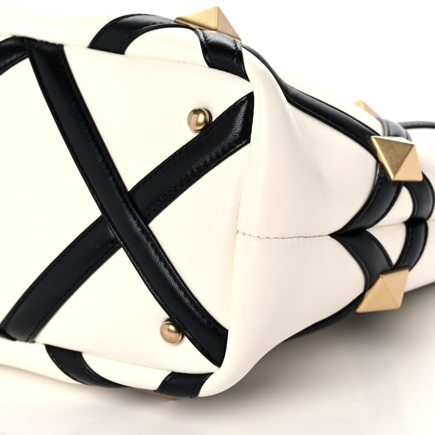 Nappa Small Roman Stud The Handle Bag Ivory Black