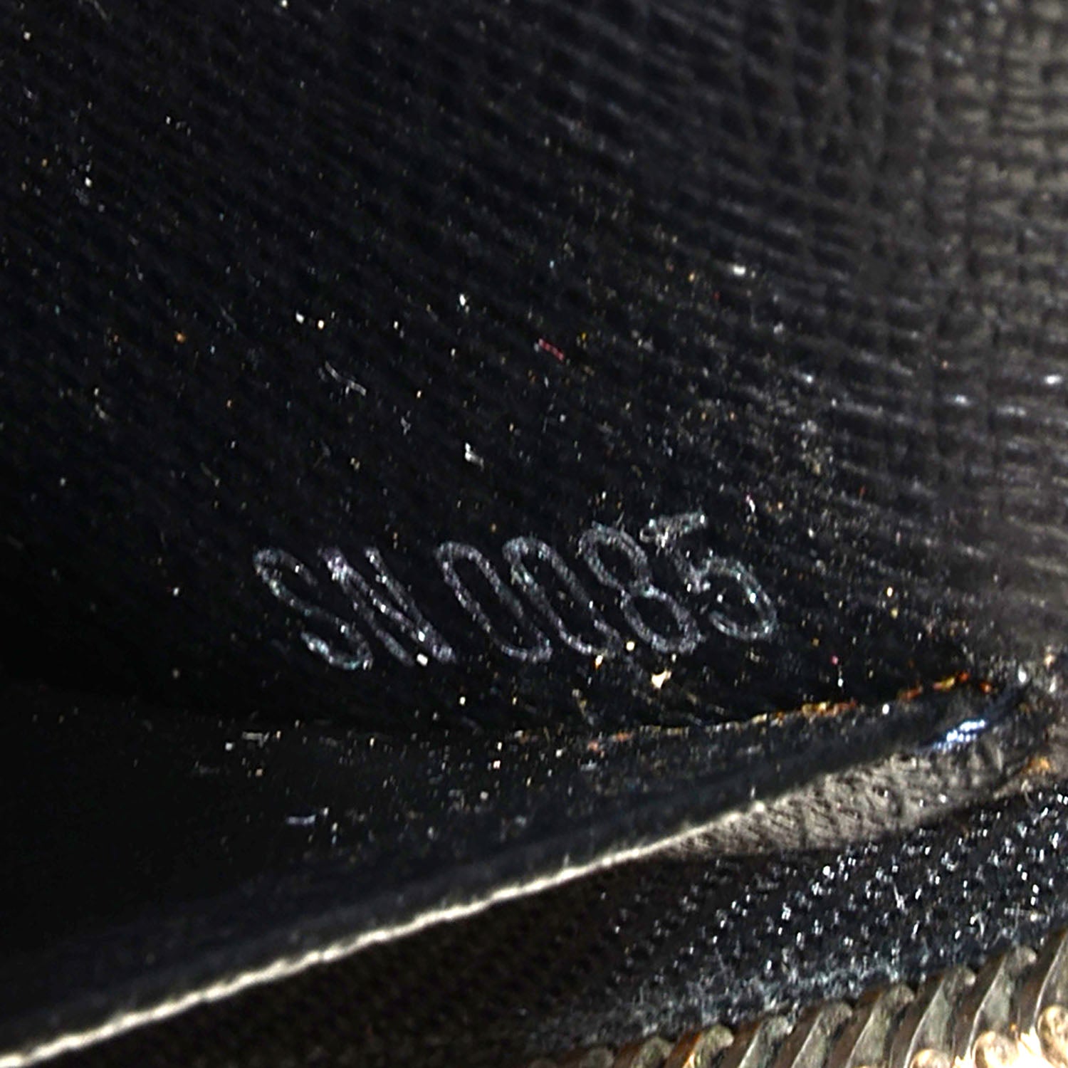 Louis Vuitton Epi Zippy Organizer Wallet Black 7 of 7