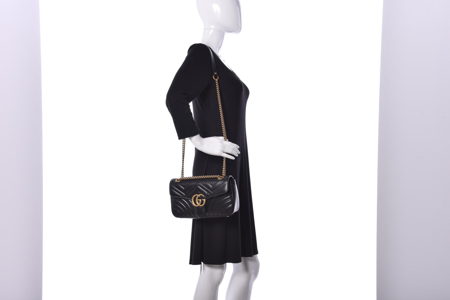 Calfskin Matelasse Small GG Marmont Shoulder Bag Black