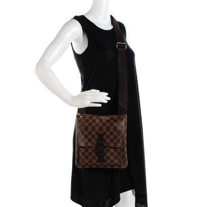 Louis Vuitton Damier Ebene Pochette Melville 2 of 8