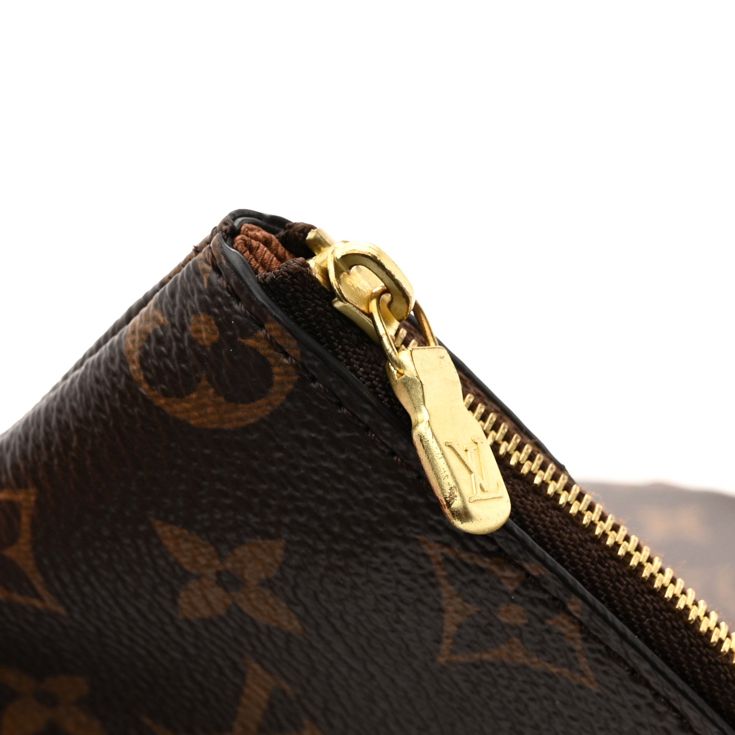 Louis Vuitton Monogram Etui Voyage MM Pouch 8 of 8