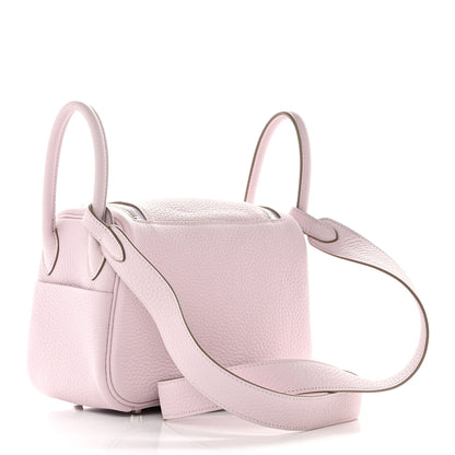 Hermes Taurillon Clemence Verso Mini Lindy 20 Mauve Pale Mushroom 3 of 11