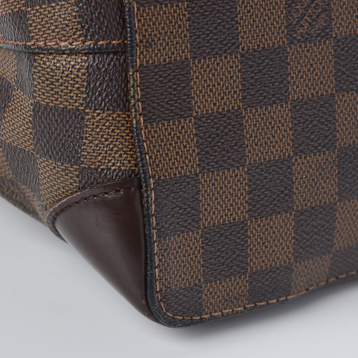 Damier Ebene Hampstead PM