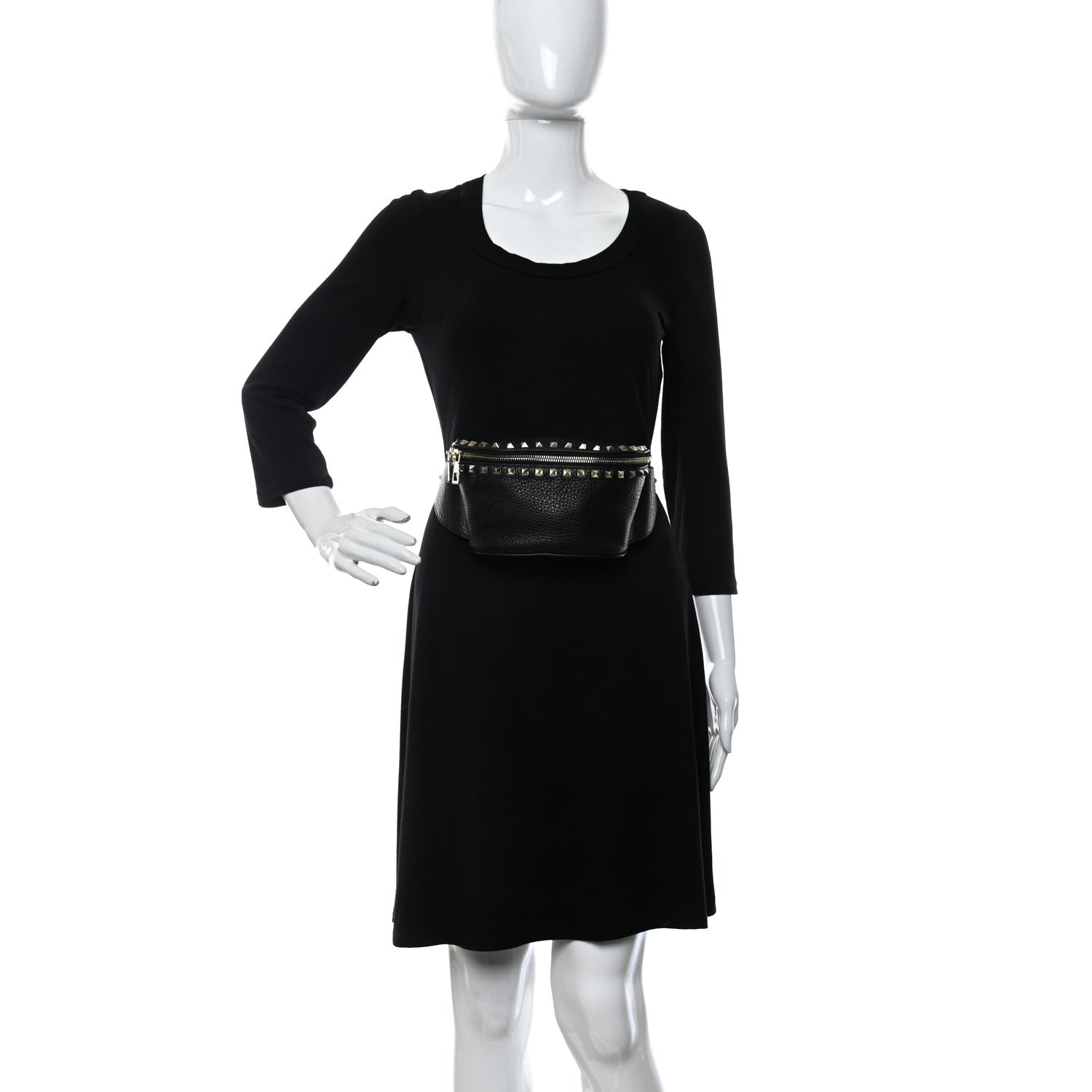 Valentino Garavani Grainy Calfskin Rockstud Belt Bag Black 2 of 9