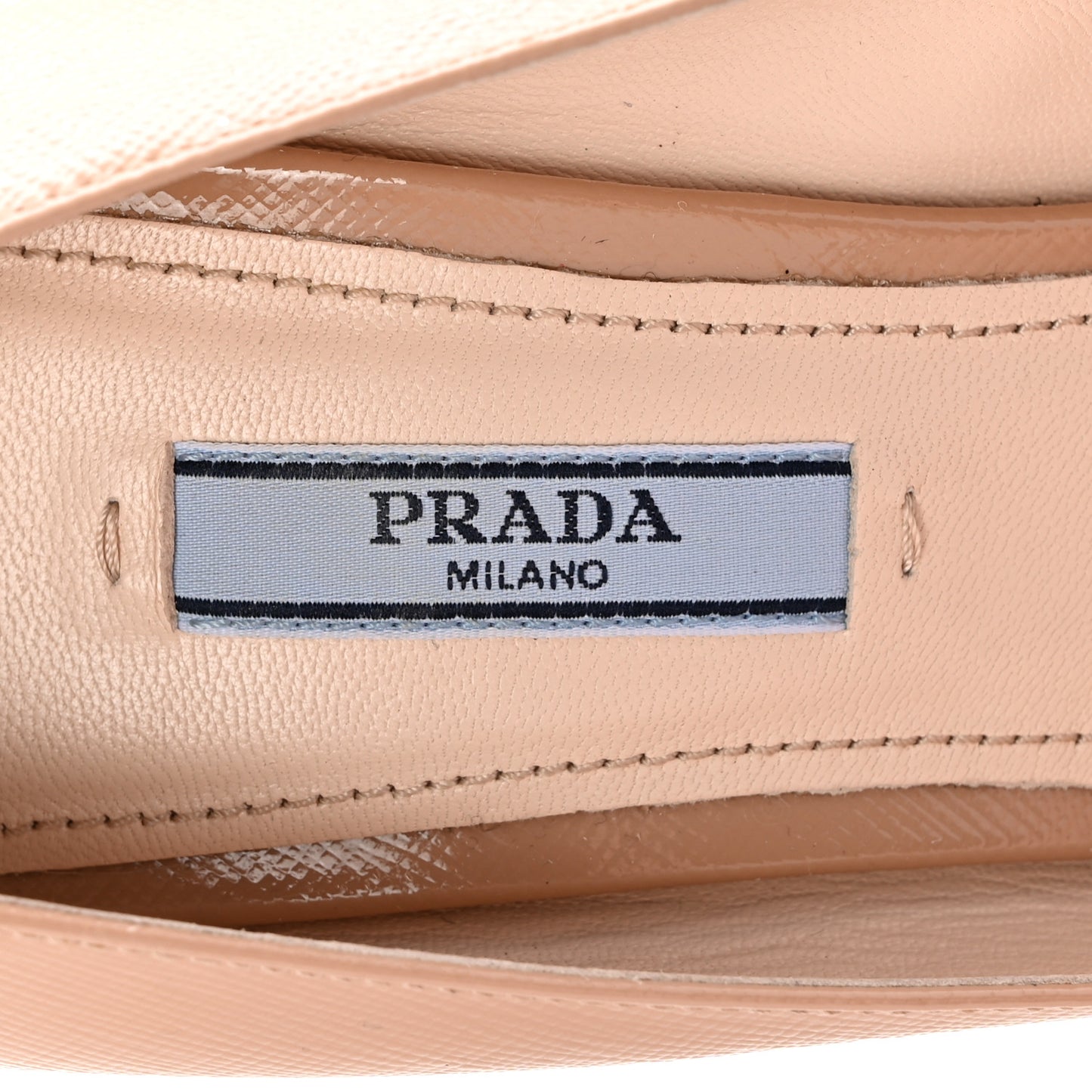 Saffiano Patent Pumps 39.5 Cipria