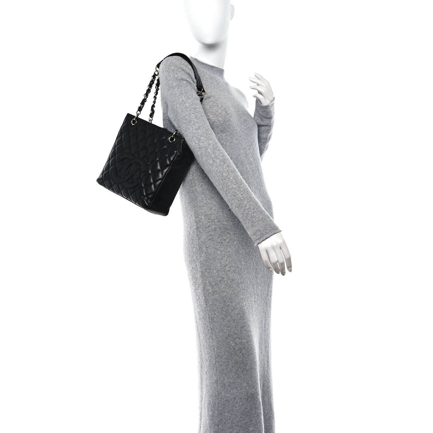 Caviar Quilted Petit Shopping Tote PST Black