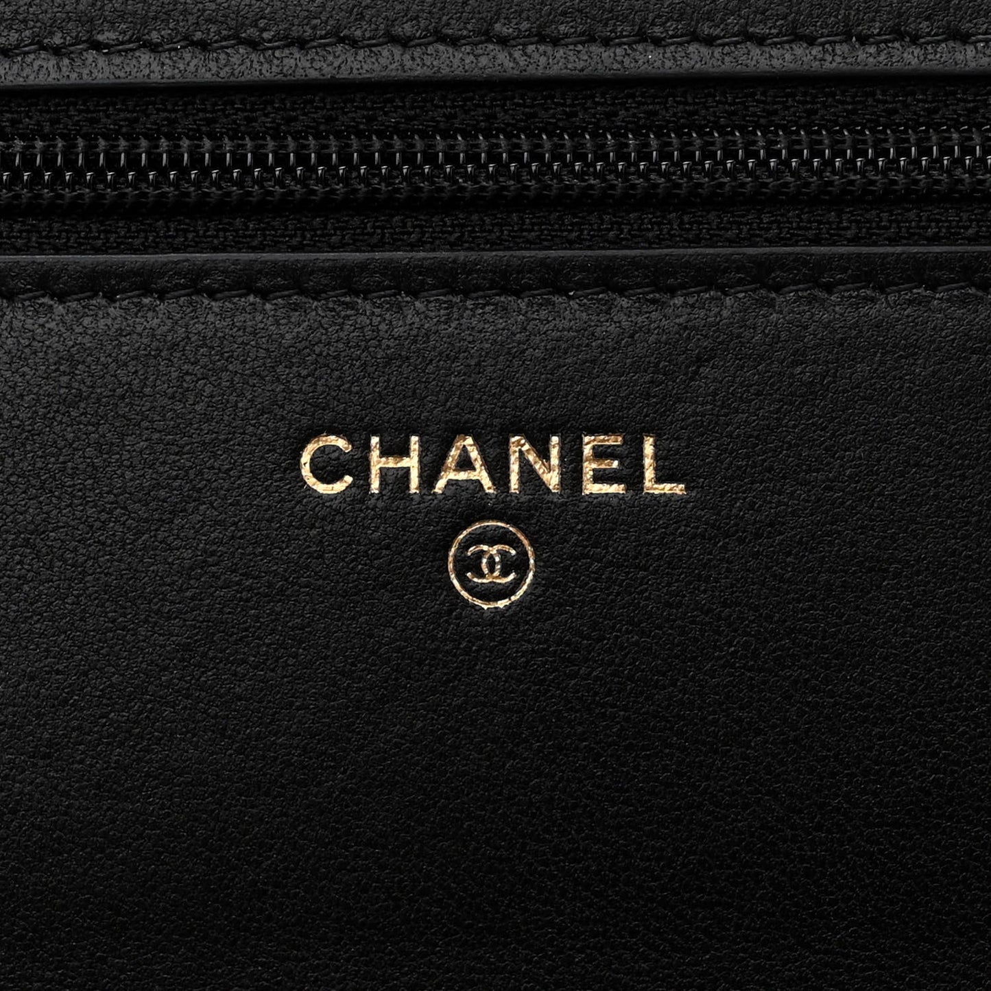 Lambskin Quilted Pearl Wallet On Chain WOC Black
