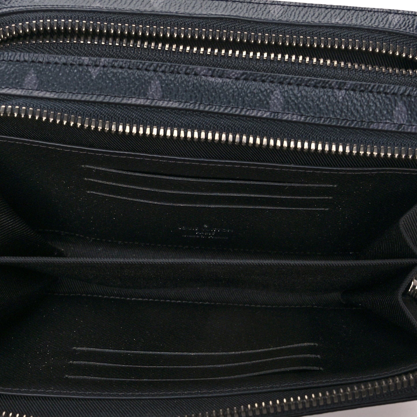Monogram Eclipse Alpha Wearable Wallet