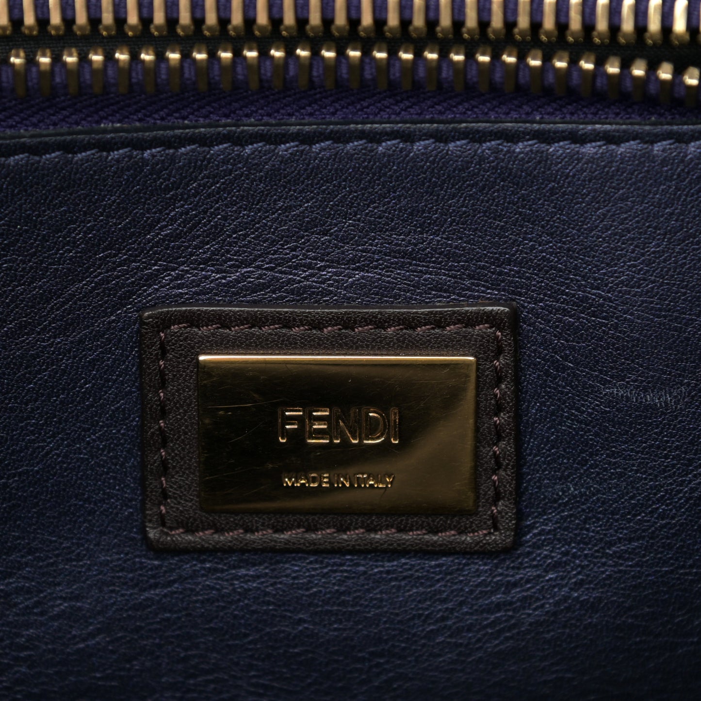 Vitello Dolce Marmol Large Peekaboo Iconic Satchel Ebano Blu Scuro