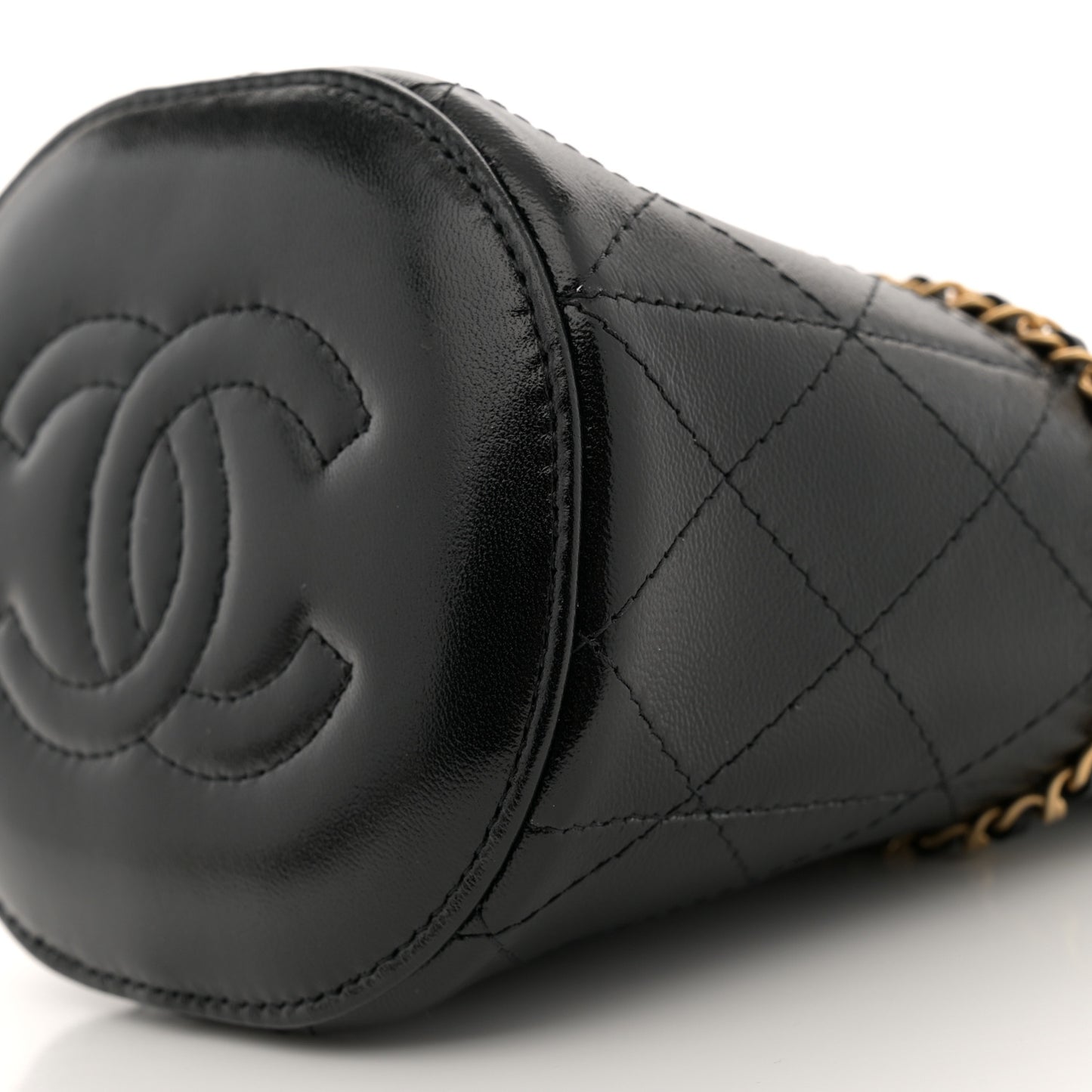 Shiny Lambskin Quilted Nauticoco Bucket Bag Black