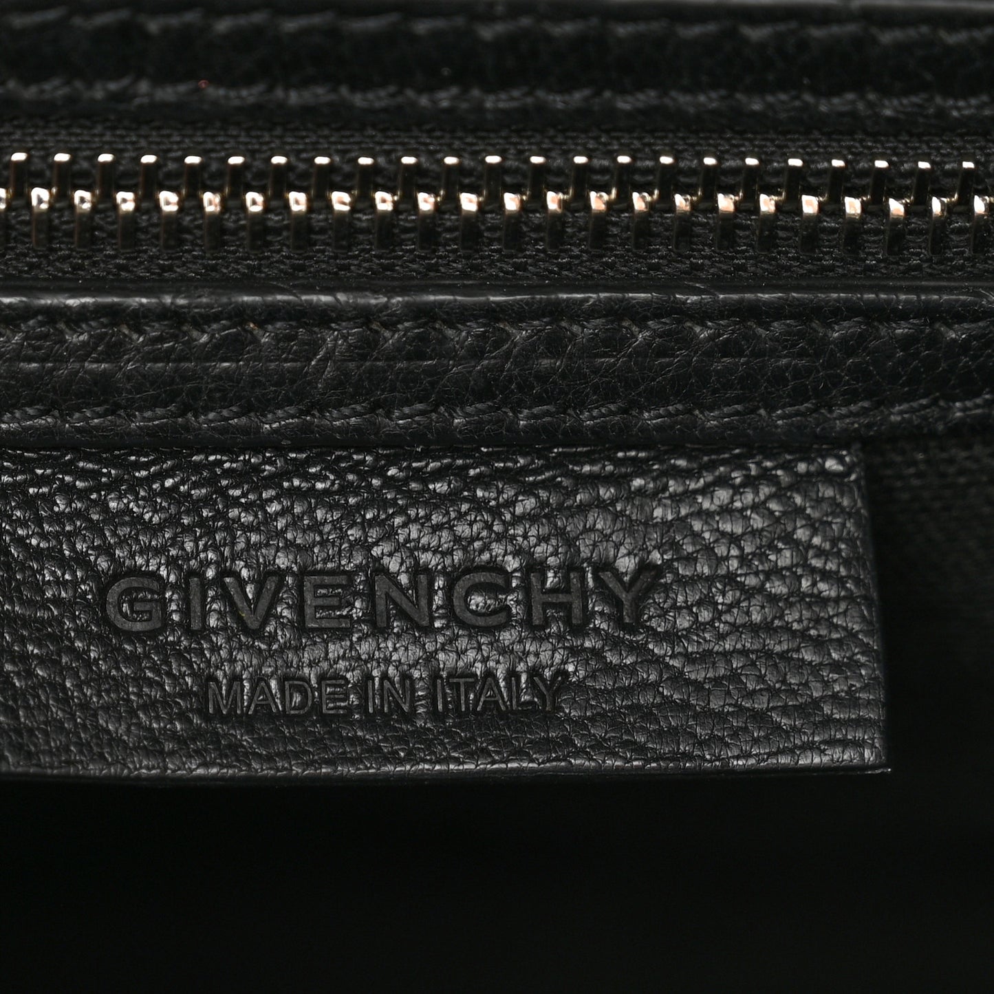 Sugar Goatskin Small Antigona Black