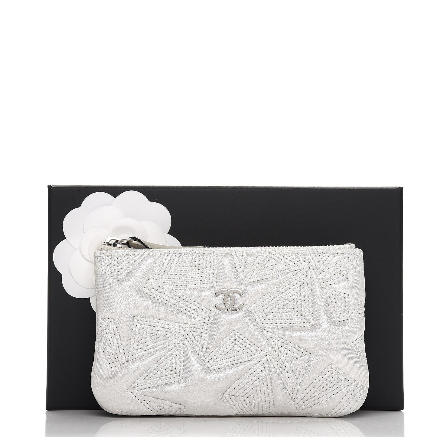 Metallic Lambskin Star Embossed Coin Purse Case Silver