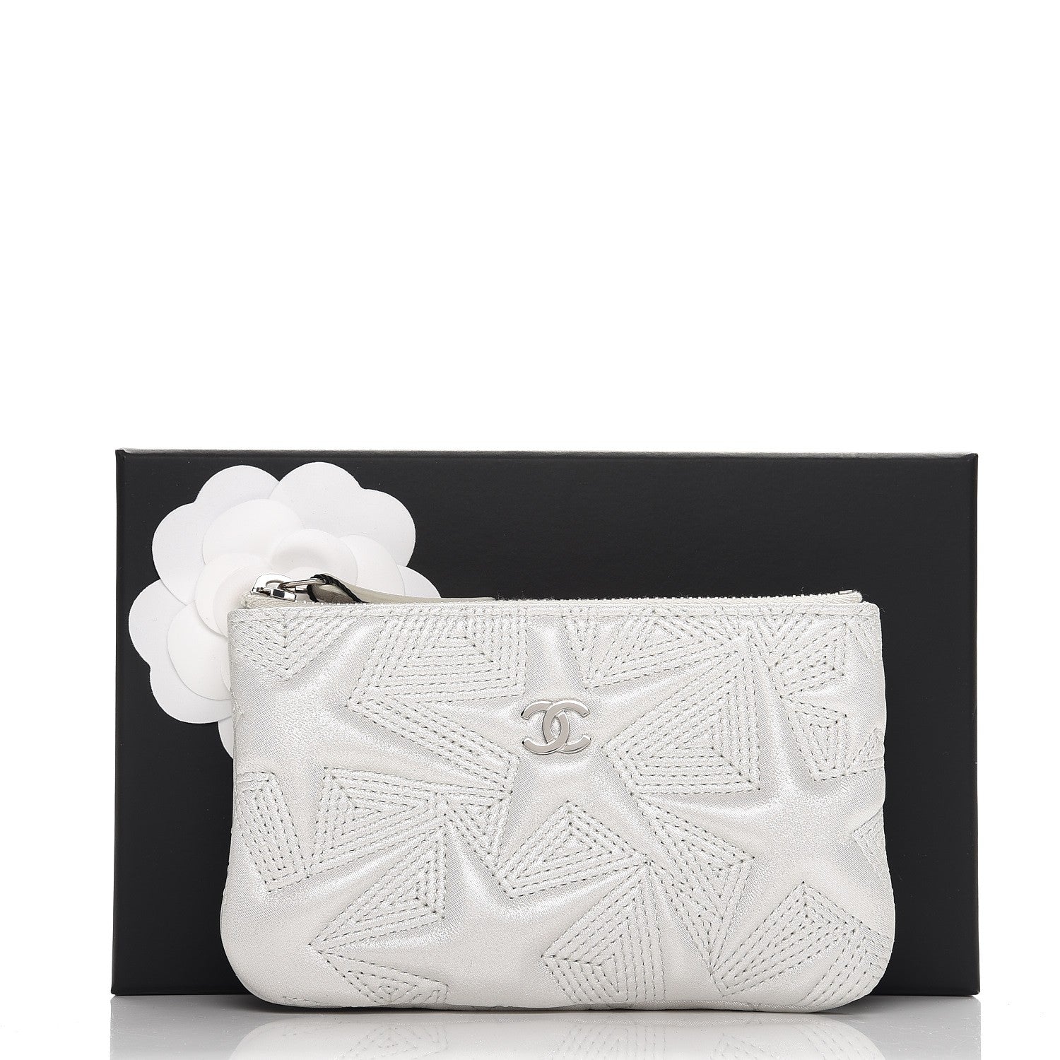 Chanel Metallic Lambskin Star Embossed Coin Purse Case Silver 8 of 8