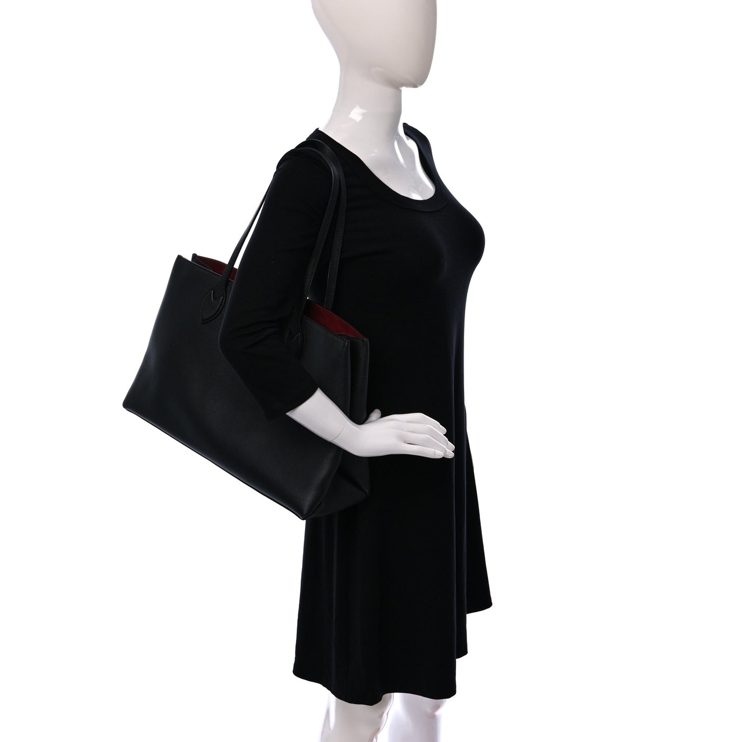 Grained Calfskin Lockme Shopper Black