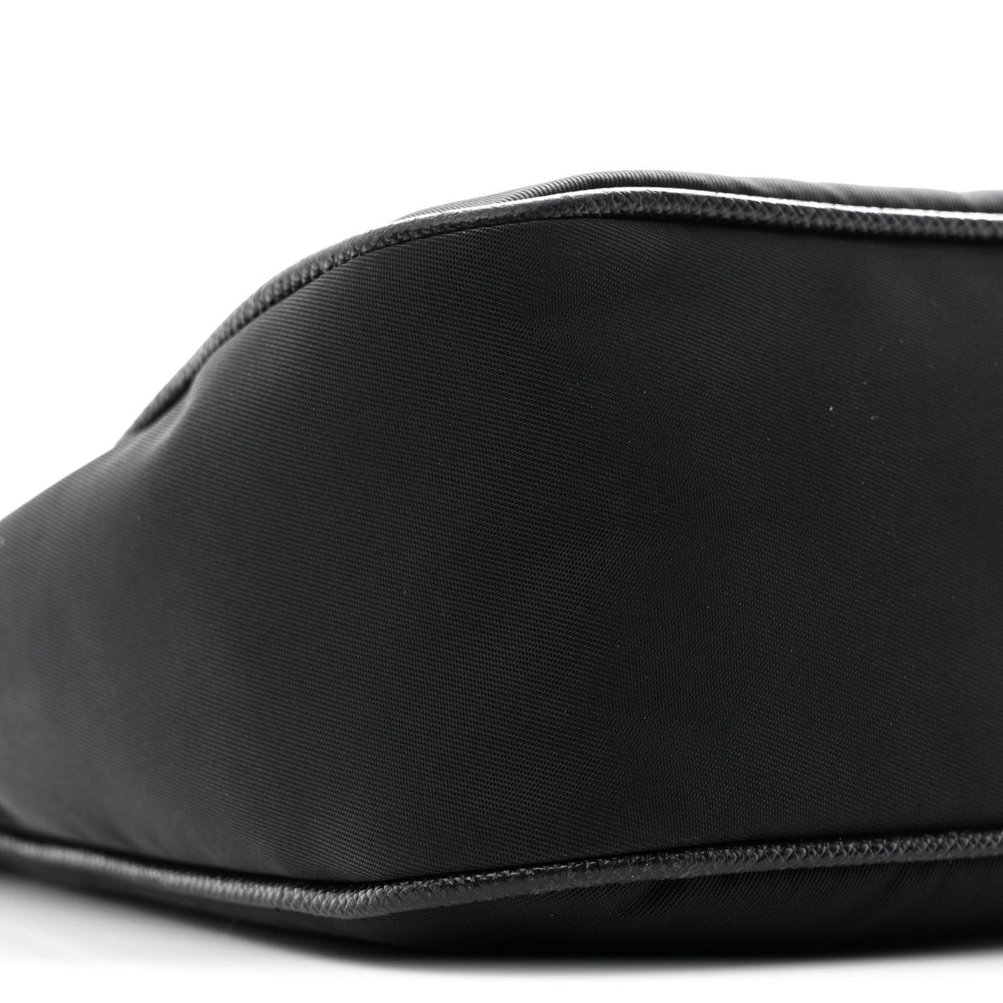 Re-Nylon Saffiano Re-Edition 2005 Shoulder Bag Black