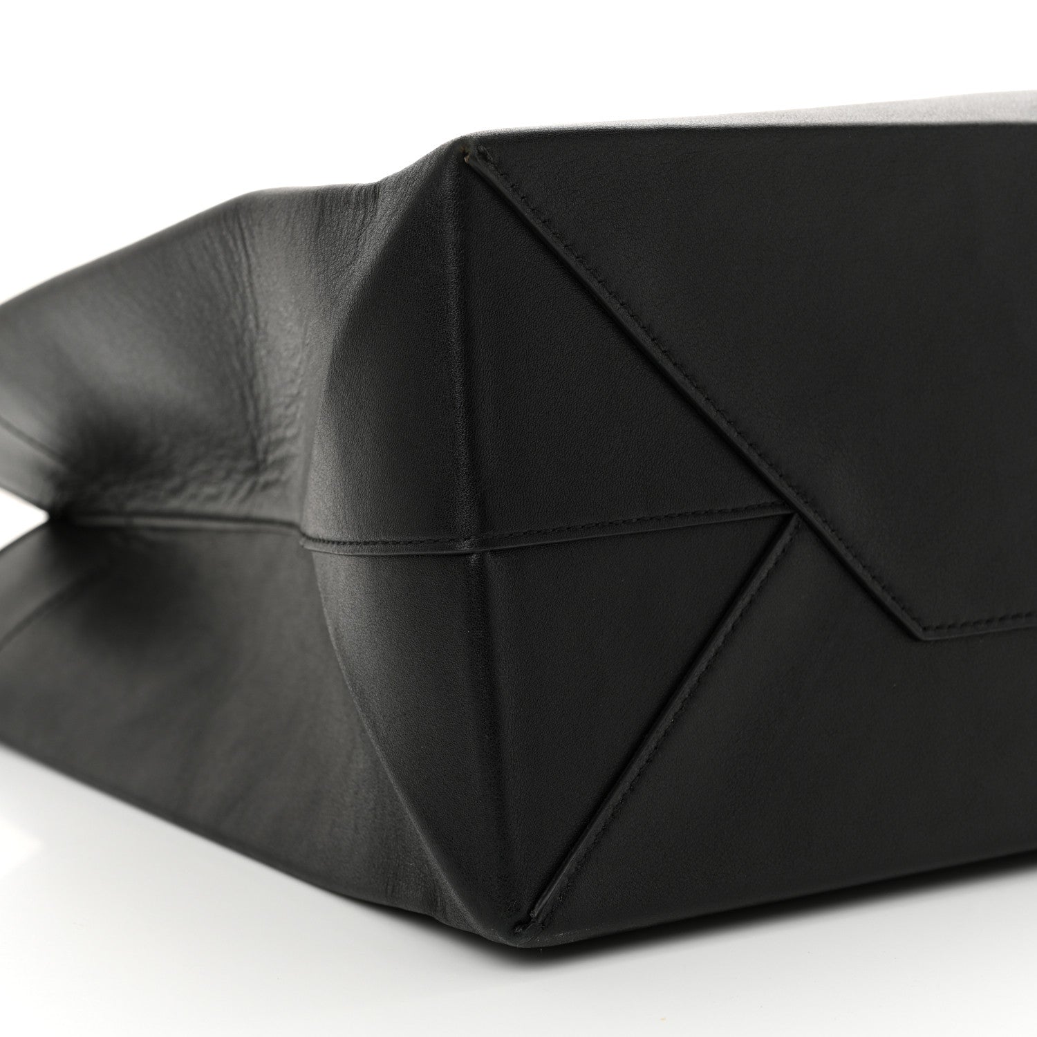 Balenciaga Soft Smooth Calfskin Large Duty Free Tote Black 9 of 13