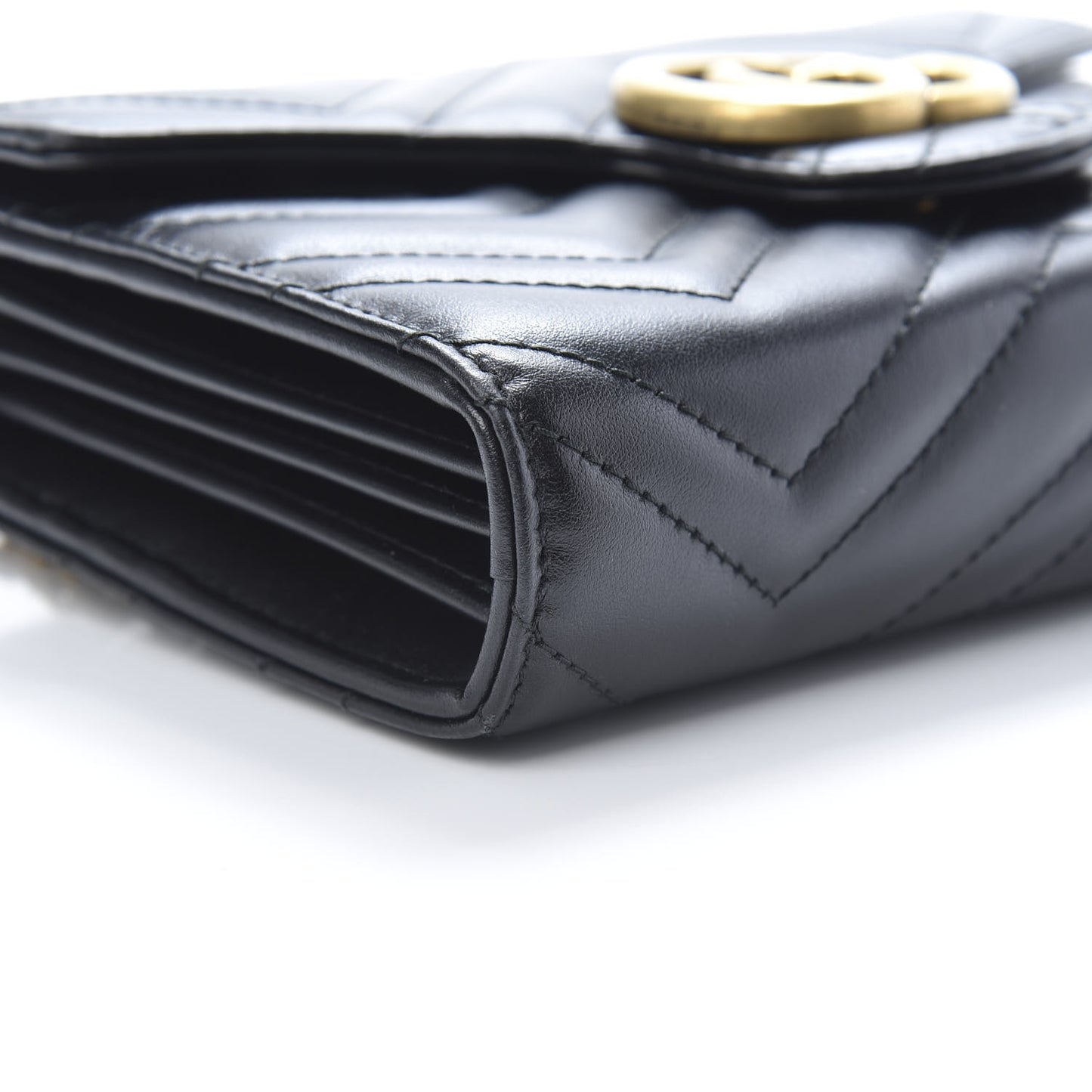 Calfskin Matelasse GG Marmont Chain Wallet Black