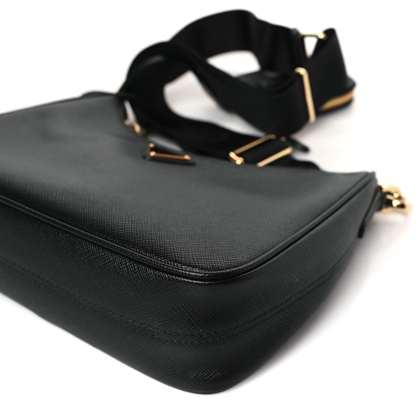 Saffiano Lux Re-Edition 2005 Shoulder Bag Black