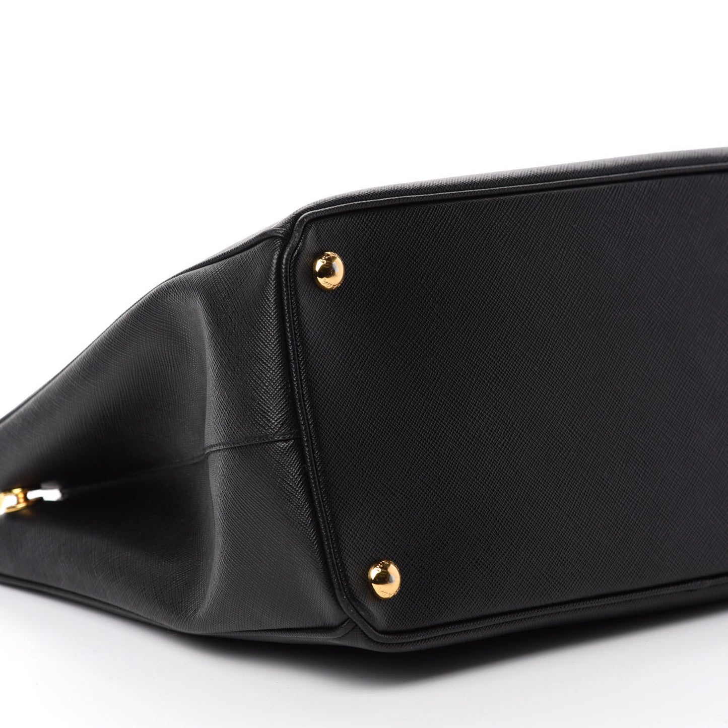 Saffiano Medium Galleria Double Zip Tote Black