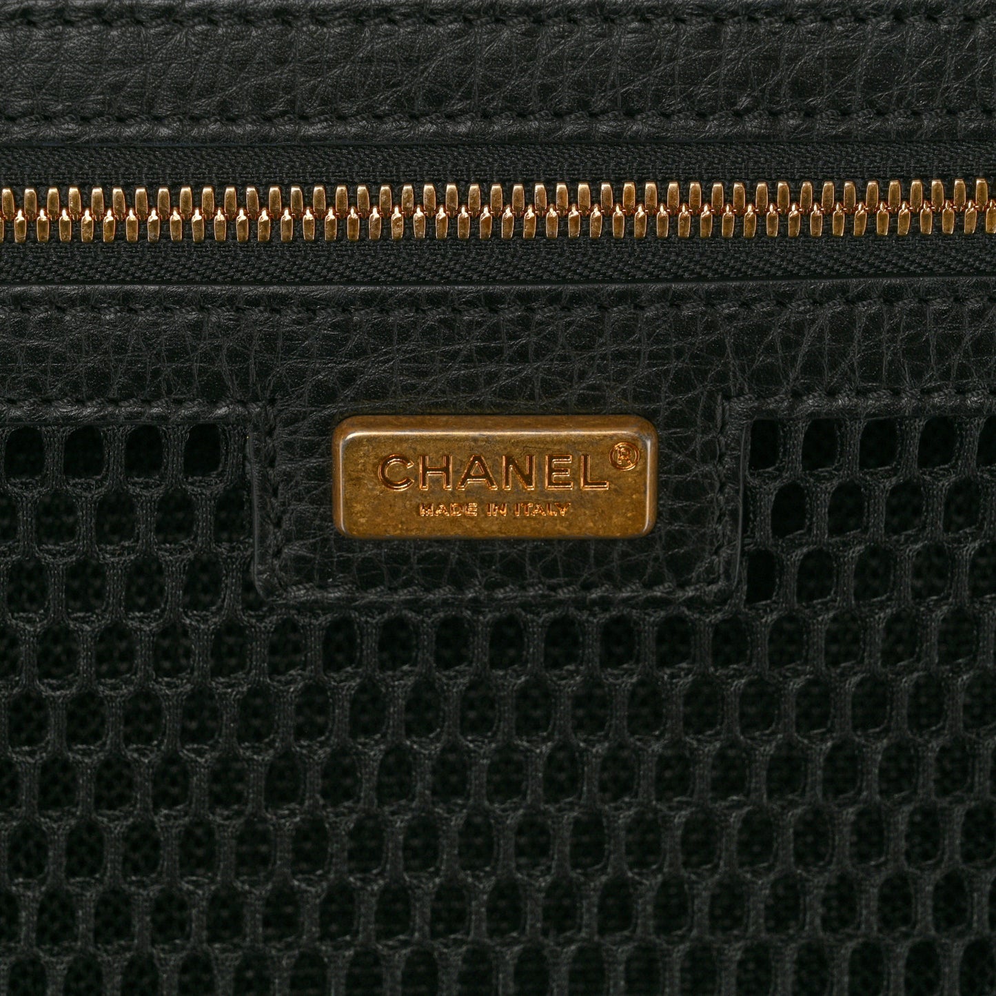 Suede Quilted Coco Case Trolley Black