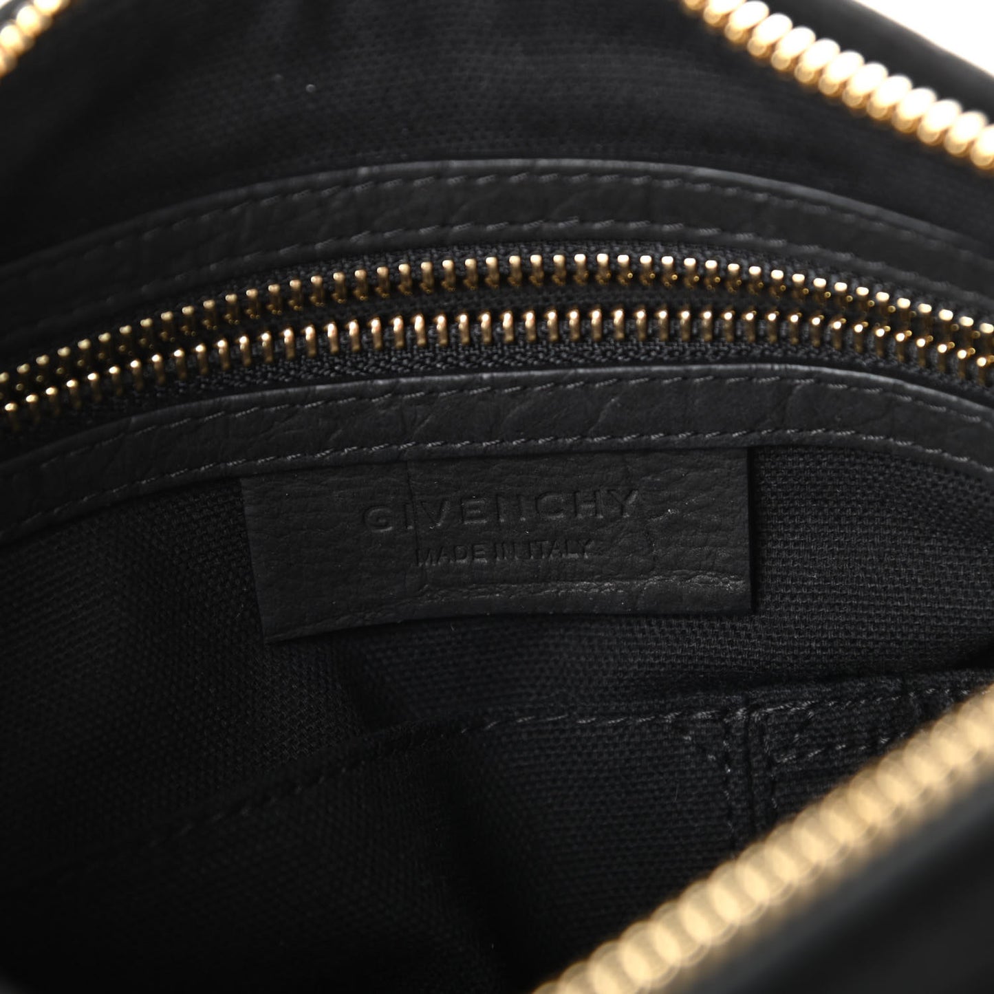 Nubuck Crocodile Embossed Small Pandora Black