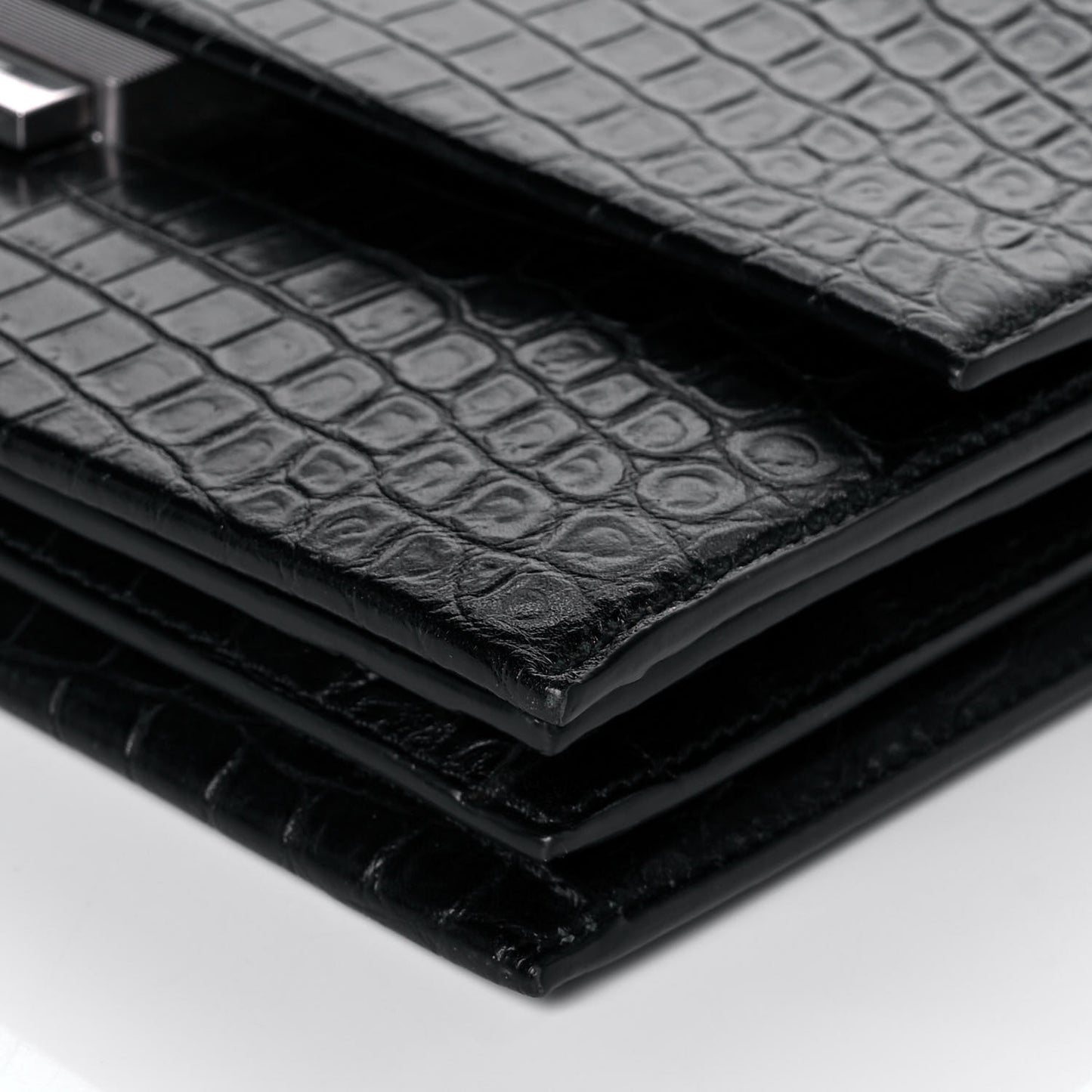 Calfskin Crocodile Embossed Medium Babylone Black