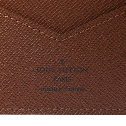 Louis Vuitton Monogram Passport Cover 6 of 7