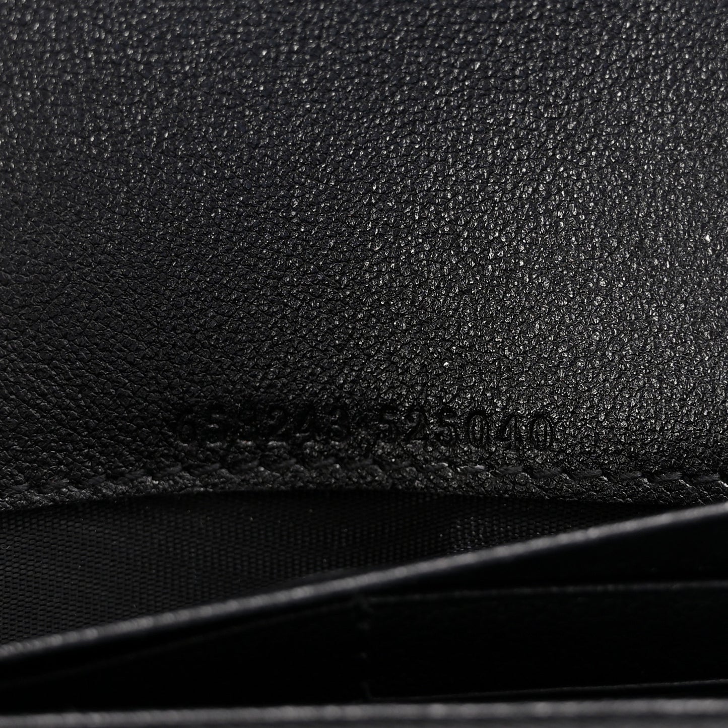 Wonka Grain Calfskin Diana Chain Wallet Black