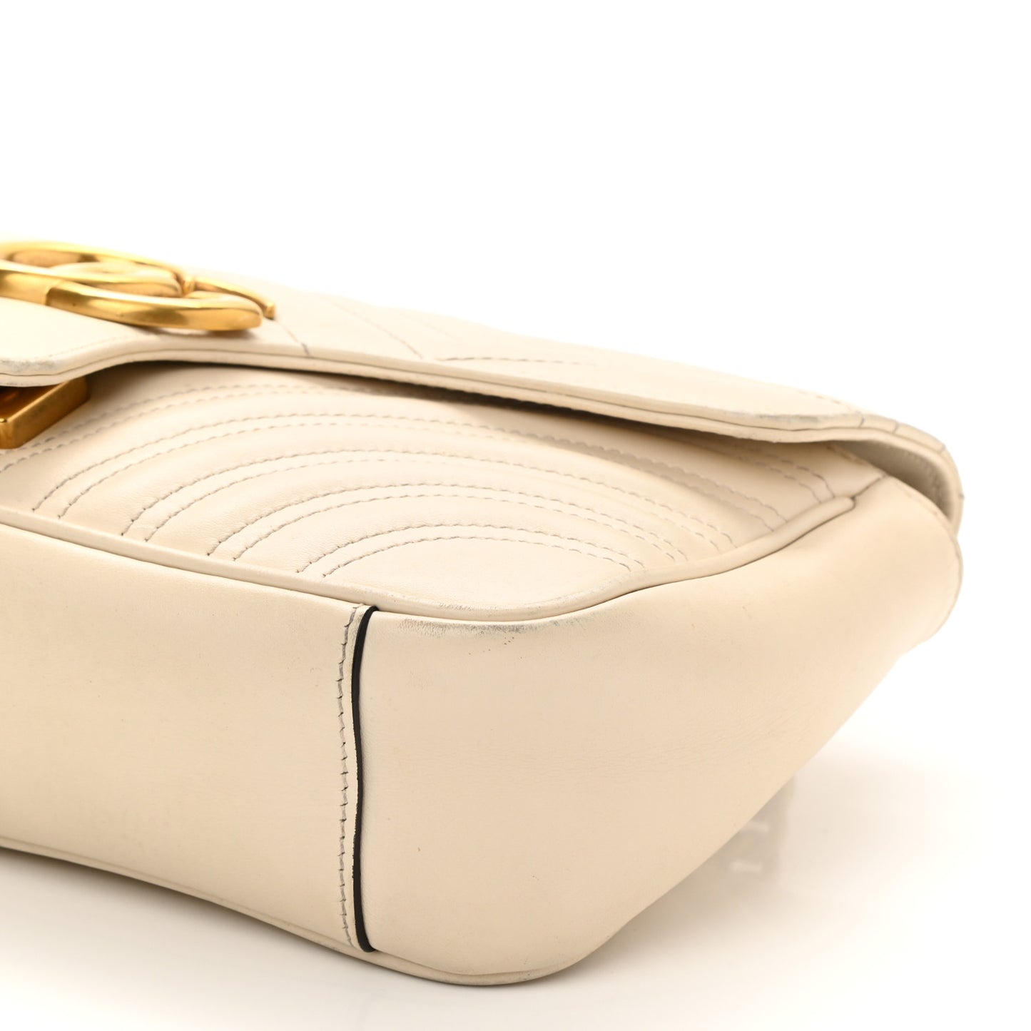 Calfskin Matelasse Small GG Marmont Shoulder Bag White
