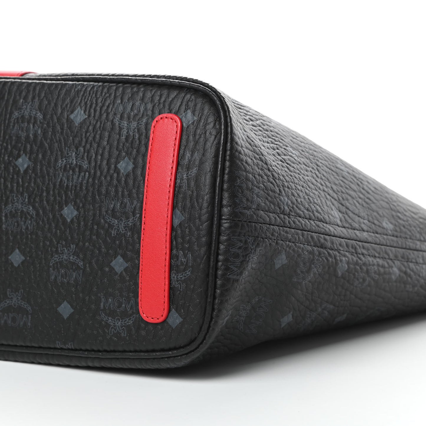 Visetos Medium Liz Reversible Shopper Tote Black Red