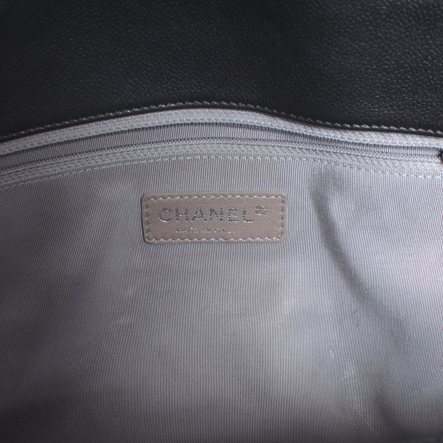 Caviar Quilted XL Tote Black