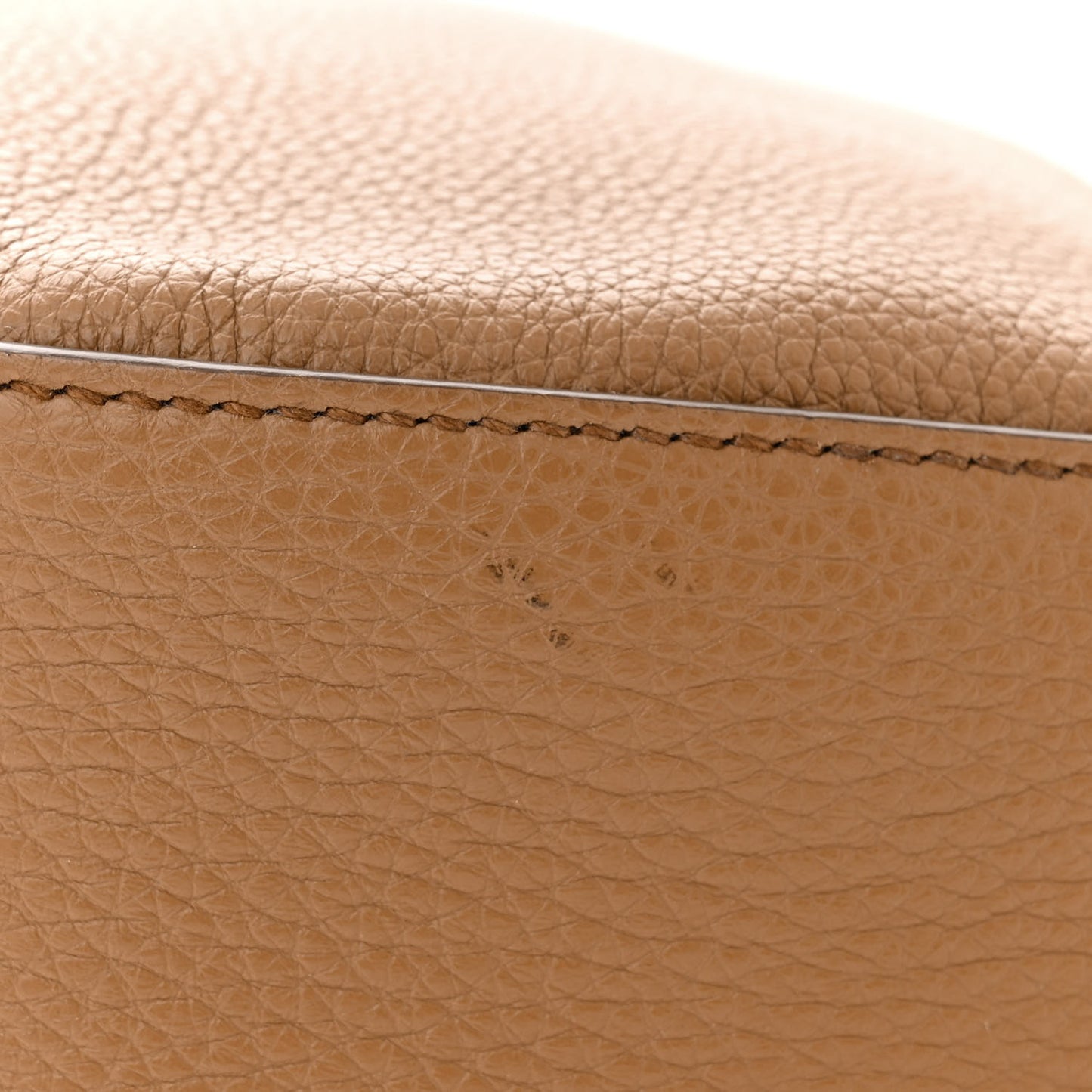 Vitello Daino Soft Large Zippered Messenger Hobo Caramel