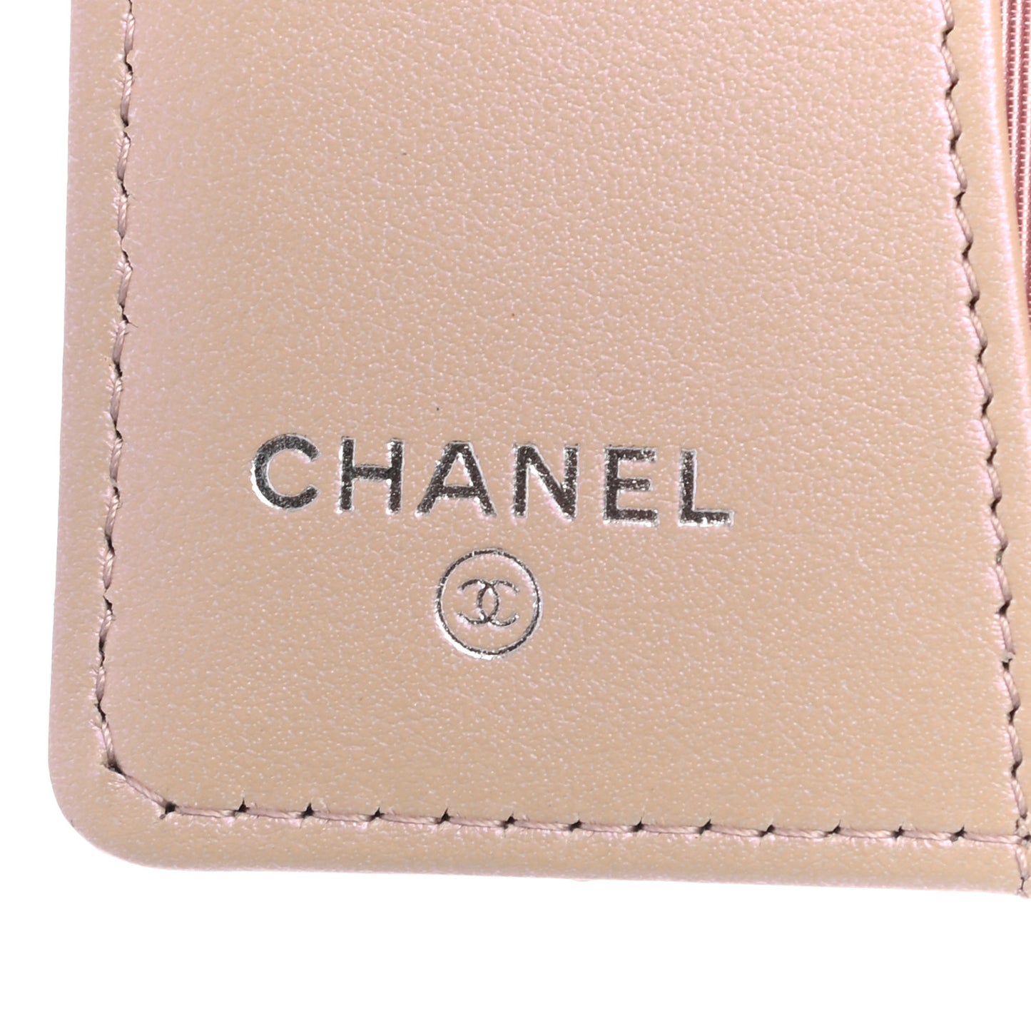 Iridescent Calfskin Quilted Classic 4 Key Holder Wallet Pink