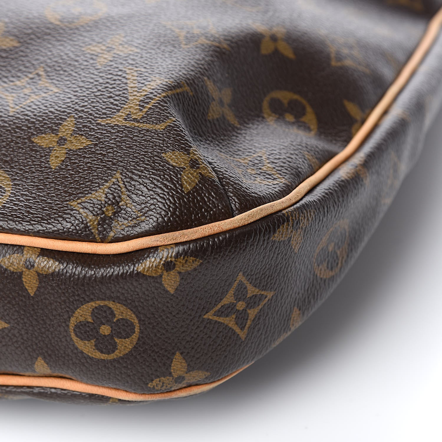 Louis Vuitton Monogram Odeon GM 13 of 16
