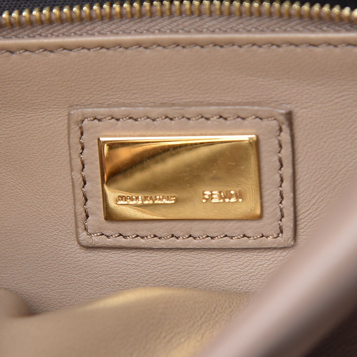 Nappa Mini Peekaboo Iconic Satchel Ratmusquet