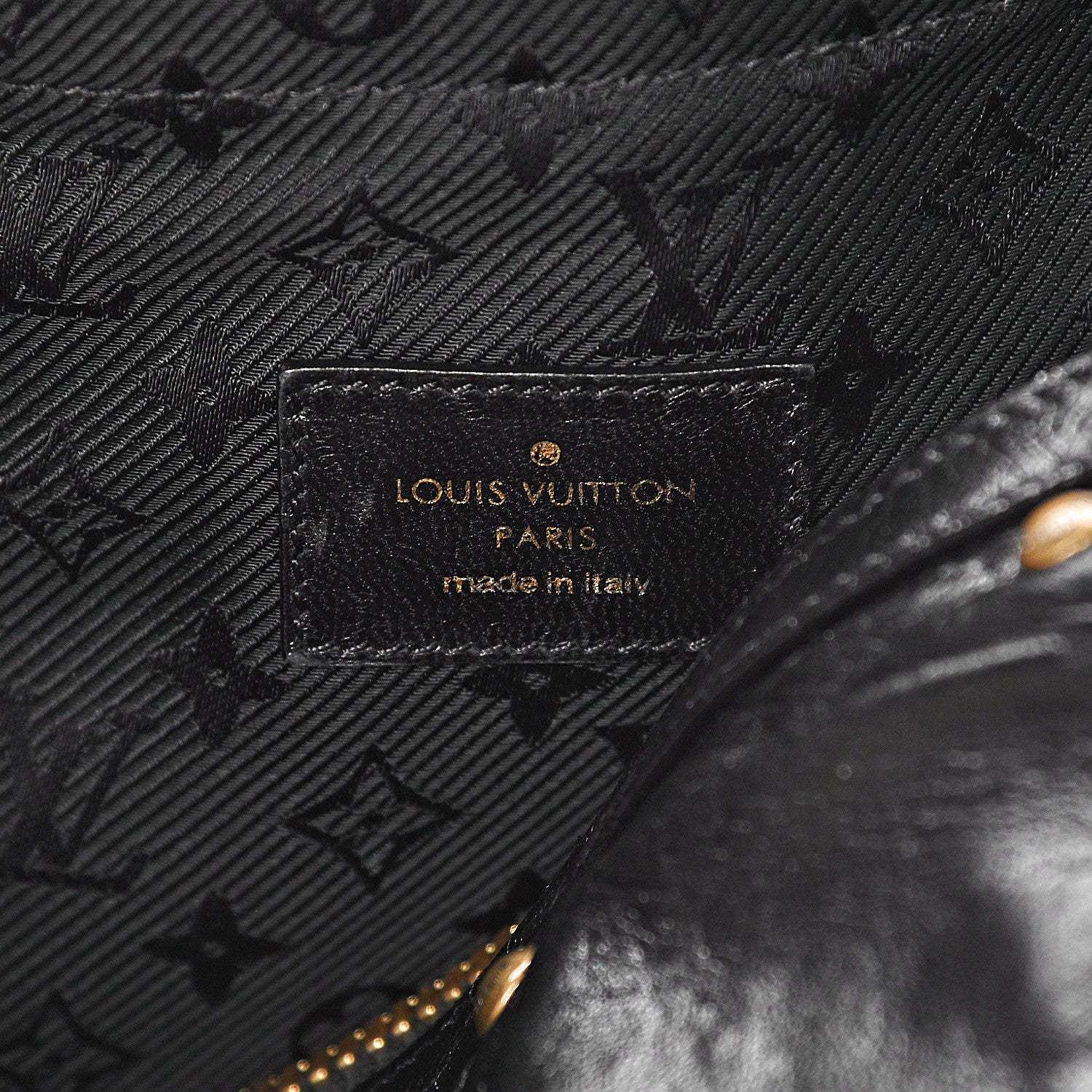Louis Vuitton Lambskin Riveting Black 6 of 10